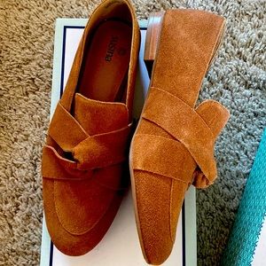 NEW AUSINA SELANEY-LEA RUST SUEDE BROWN 6.5 FLATS PURCHASED FROM NORDSTROM